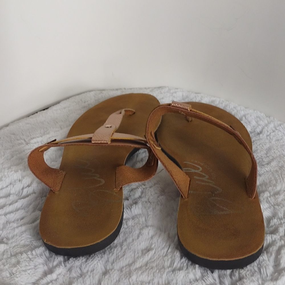 Blue Suede Shoes Rose Gold Thong Sandals - Picture 3 of 7